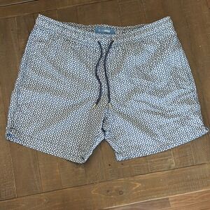 BLUE WAVE Men's Swim Trunks XL Navy Floral Tropical Resort‎ Travel Nautical